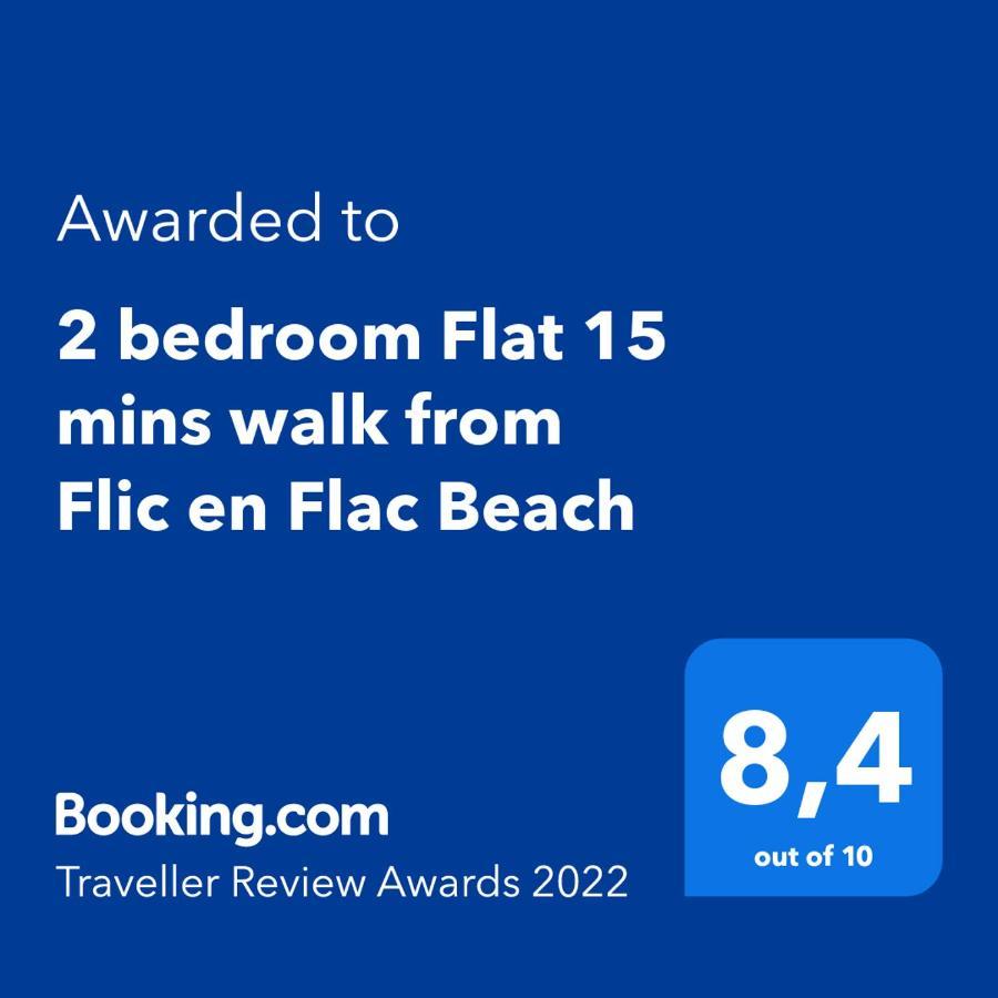 2 Bedroom Flat 15 Mins Walk From Flic En Flac Beach Zewnętrze zdjęcie