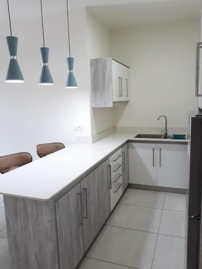 2 Bedroom Flat 15 Mins Walk From Flic En Flac Beach Zewnętrze zdjęcie